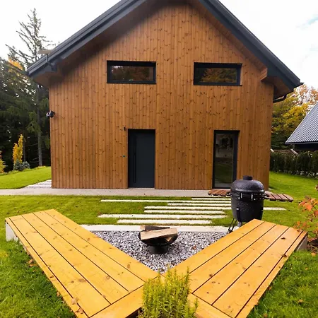 Lanina Luxury Mountain Escape Villa