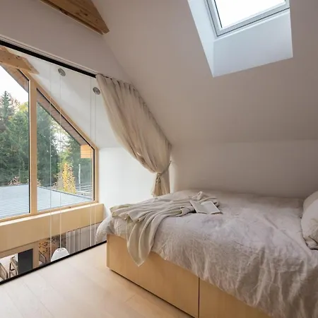 Lanina Luxury Mountain Escape Villa