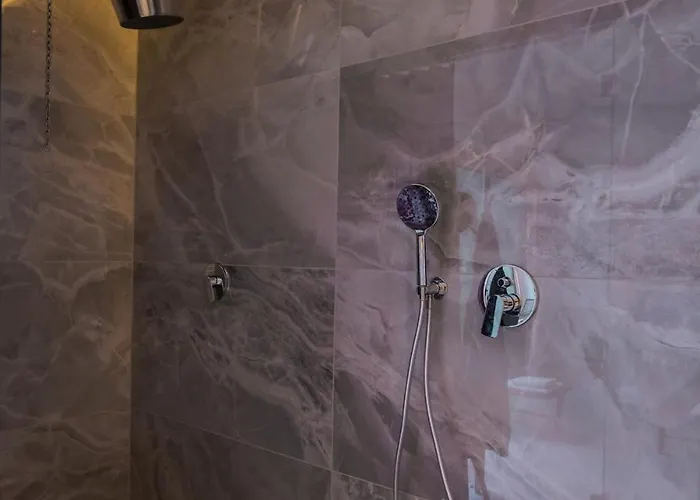 Lanina Luxury Mountain Escape ヴィラ ホコ・ポホリェ