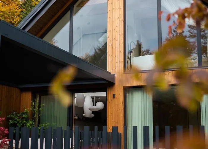 Lanina Luxury Mountain Escape ヴィラ *