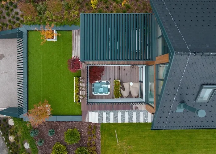 Willa Lanina Luxury Mountain Escape *